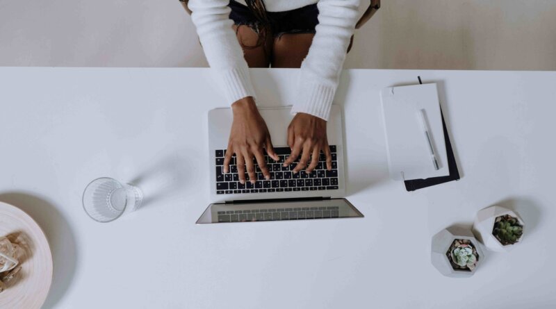 What Type of Blog Has the Fewest Marketing Implications? Low-Maintenance Blog Ideas